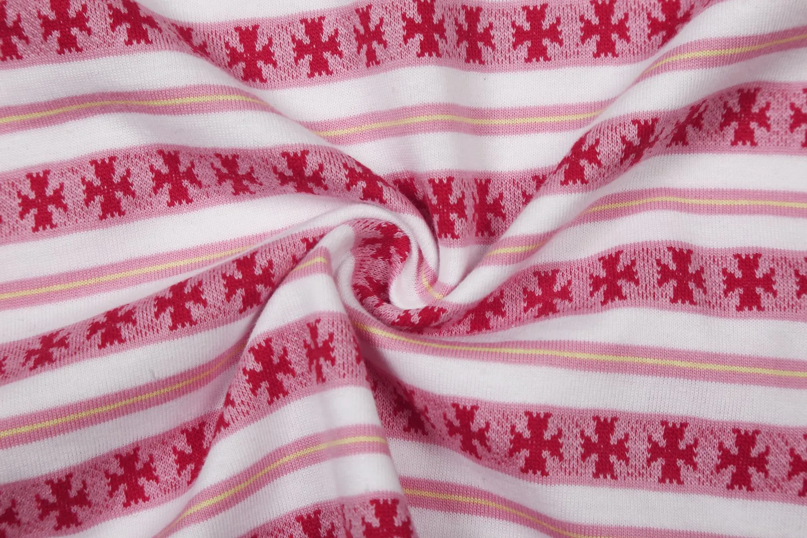 P210 White background picture [Popular item] Code: 25020# Color: Black/Pink/Blue Size: S to - CH Croix heart niche design cross jacquard striped long sleeves brings striped Polo to Next Levels. Loose fit. Same style for men and women. Lazy and casual. Street style. Three colors. Customized style.
